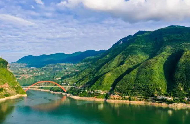 心懷綠水青山 建設(shè)美麗中國(guó)——解讀2023年度環(huán)境狀況和環(huán)境保護(hù)目標(biāo)完成情況報(bào)告